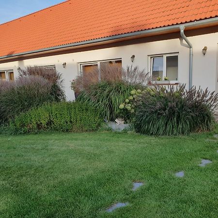Ubytování za kapličkou Třeboň Exterior foto